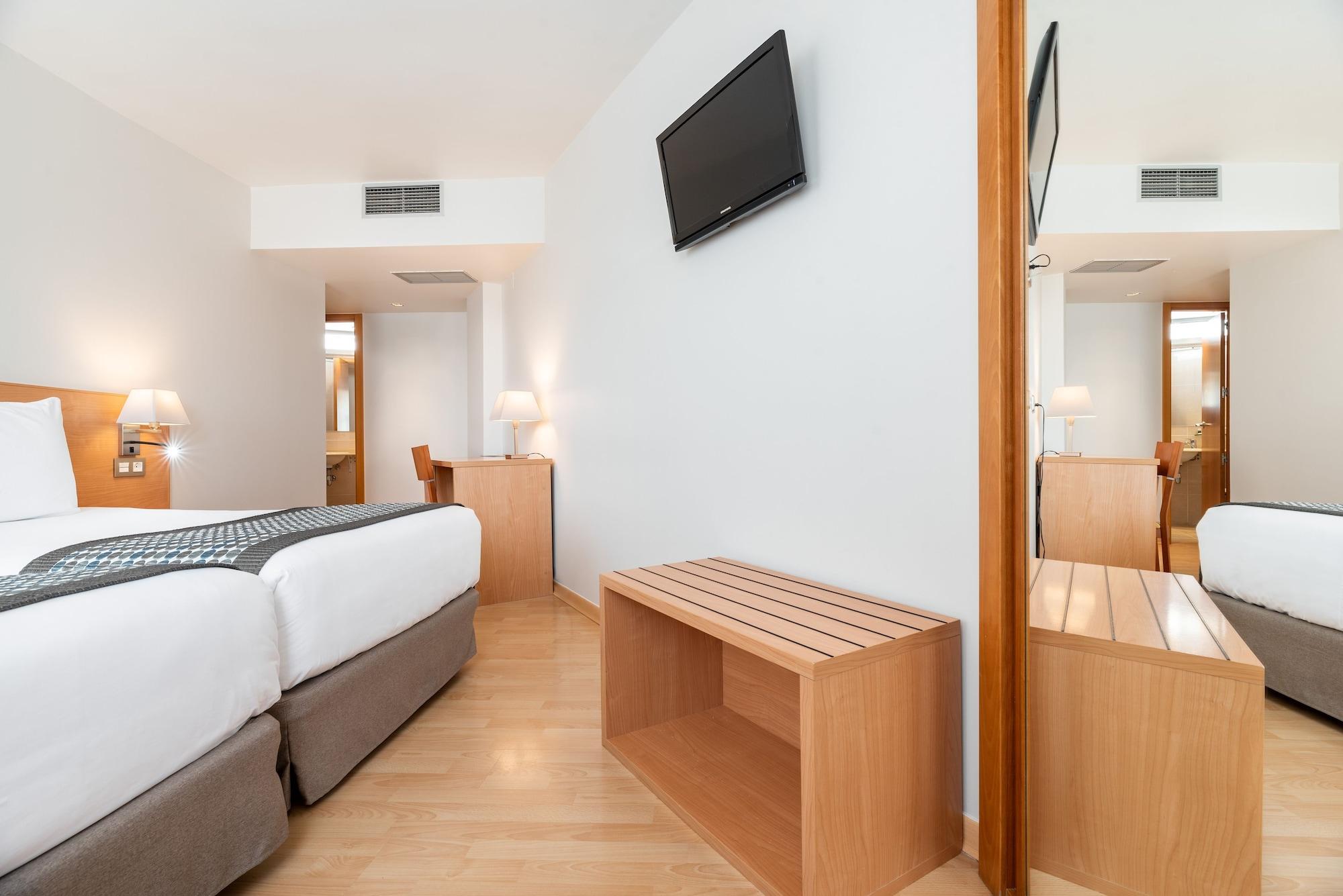 Exe Puerta San Pedro Hotel Lugo Ngoại thất bức ảnh