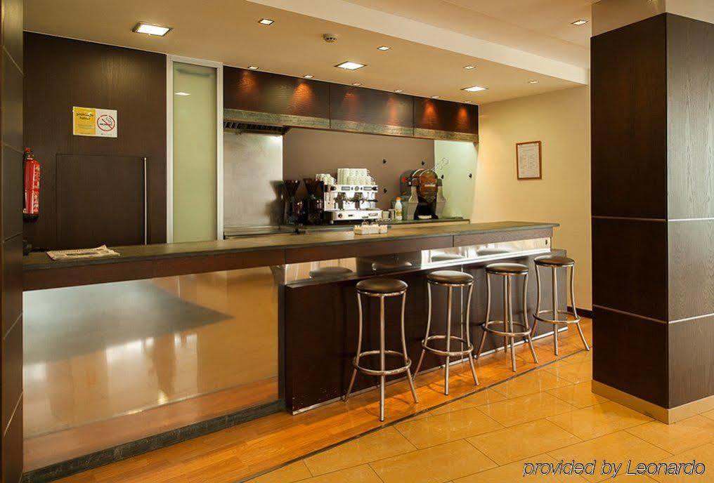 Exe Puerta San Pedro Hotel Lugo Ngoại thất bức ảnh