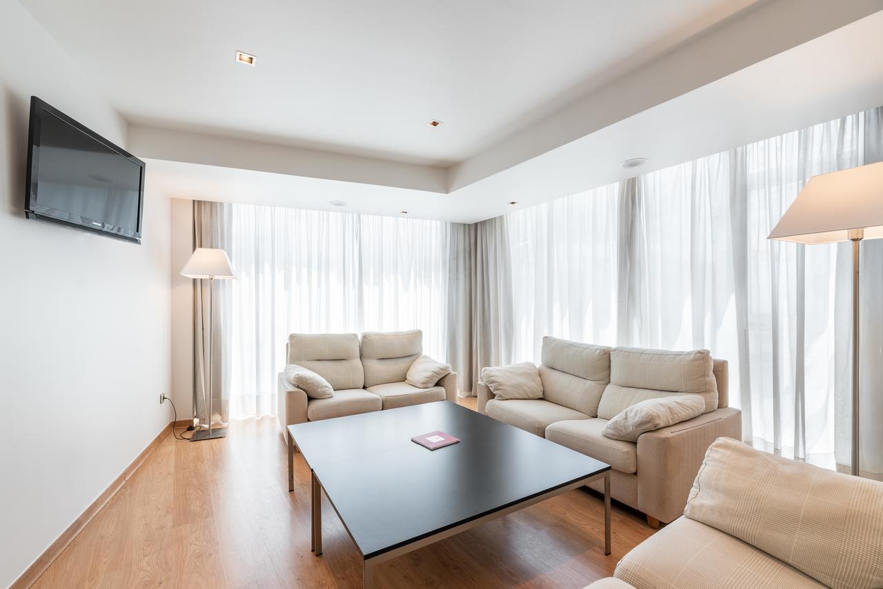 Exe Puerta San Pedro Hotel Lugo Ngoại thất bức ảnh